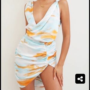 Dress only worn 1 time